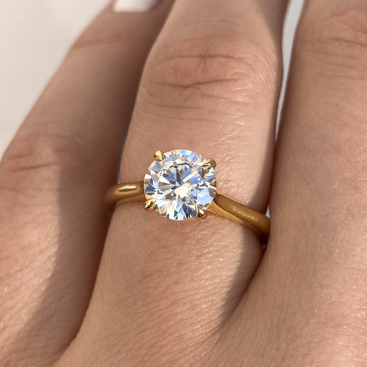 Victoria - 1.50ct Round Diamond Engagement Ring