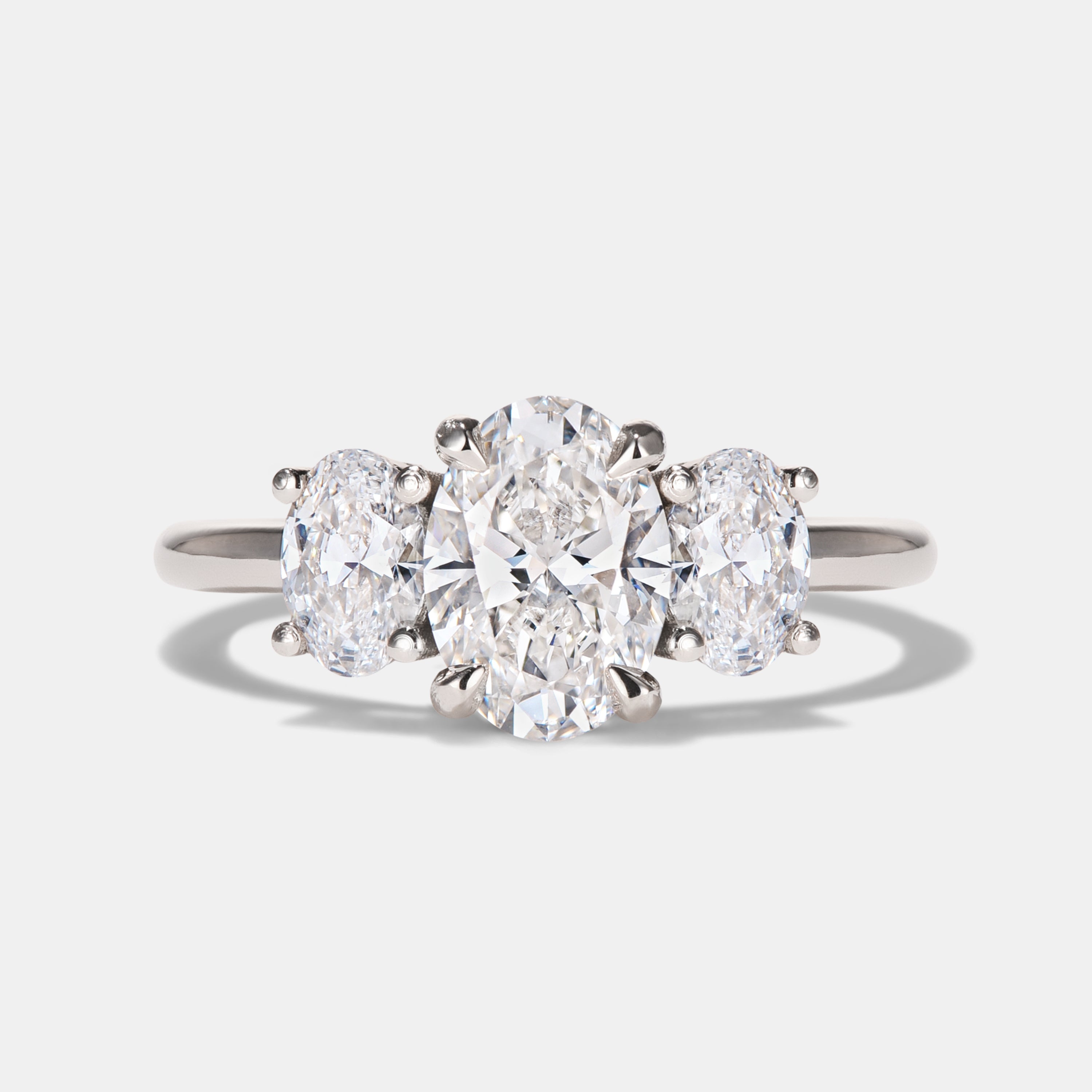 Oli Diamond Three Stone Engagement Ring