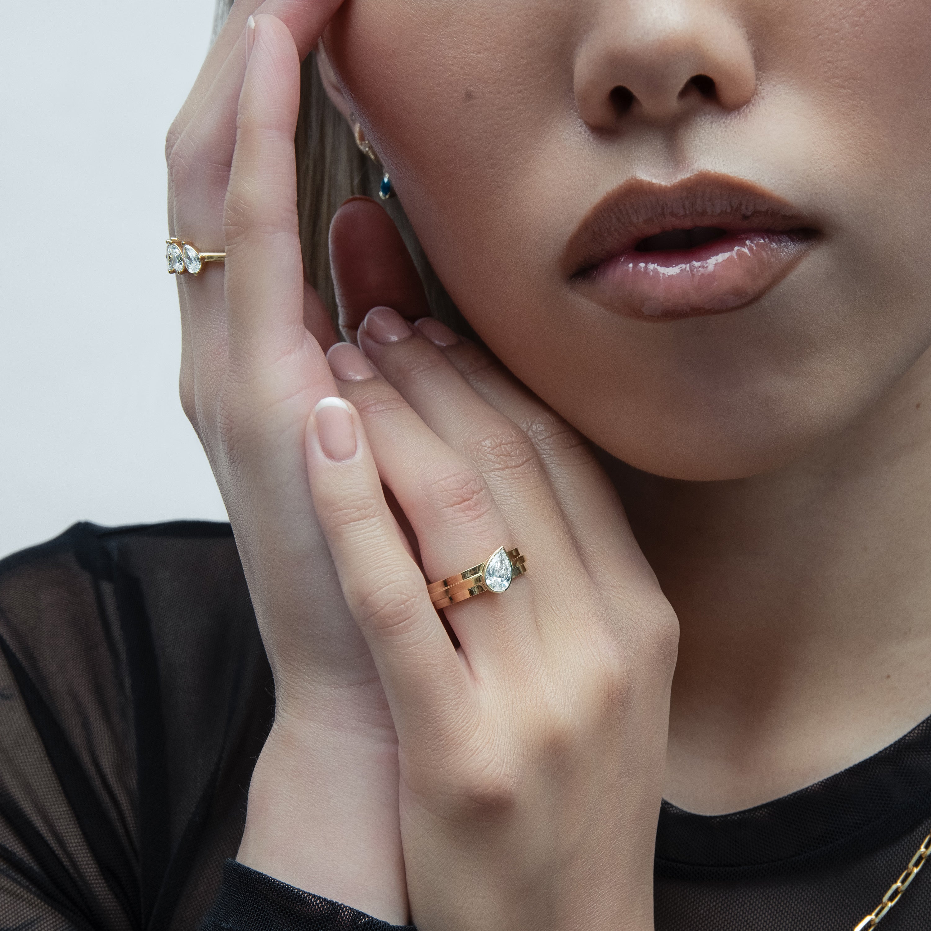 Reneé 0.90ct Pear Diamond Solitaire Engagement Ring