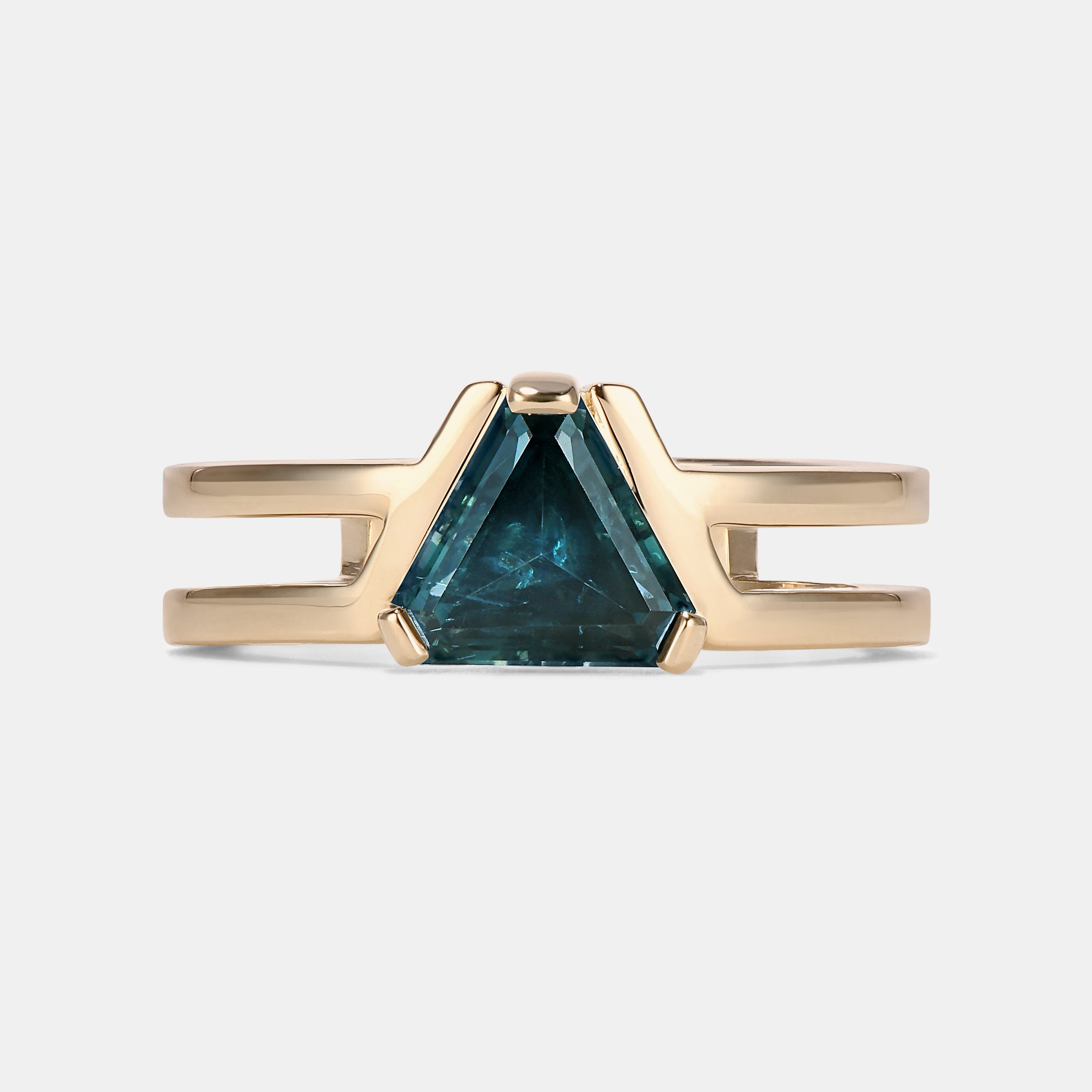 Aegis 1.70ct Shield Step Cut Teal Sapphire Solitaire Engagement Ring