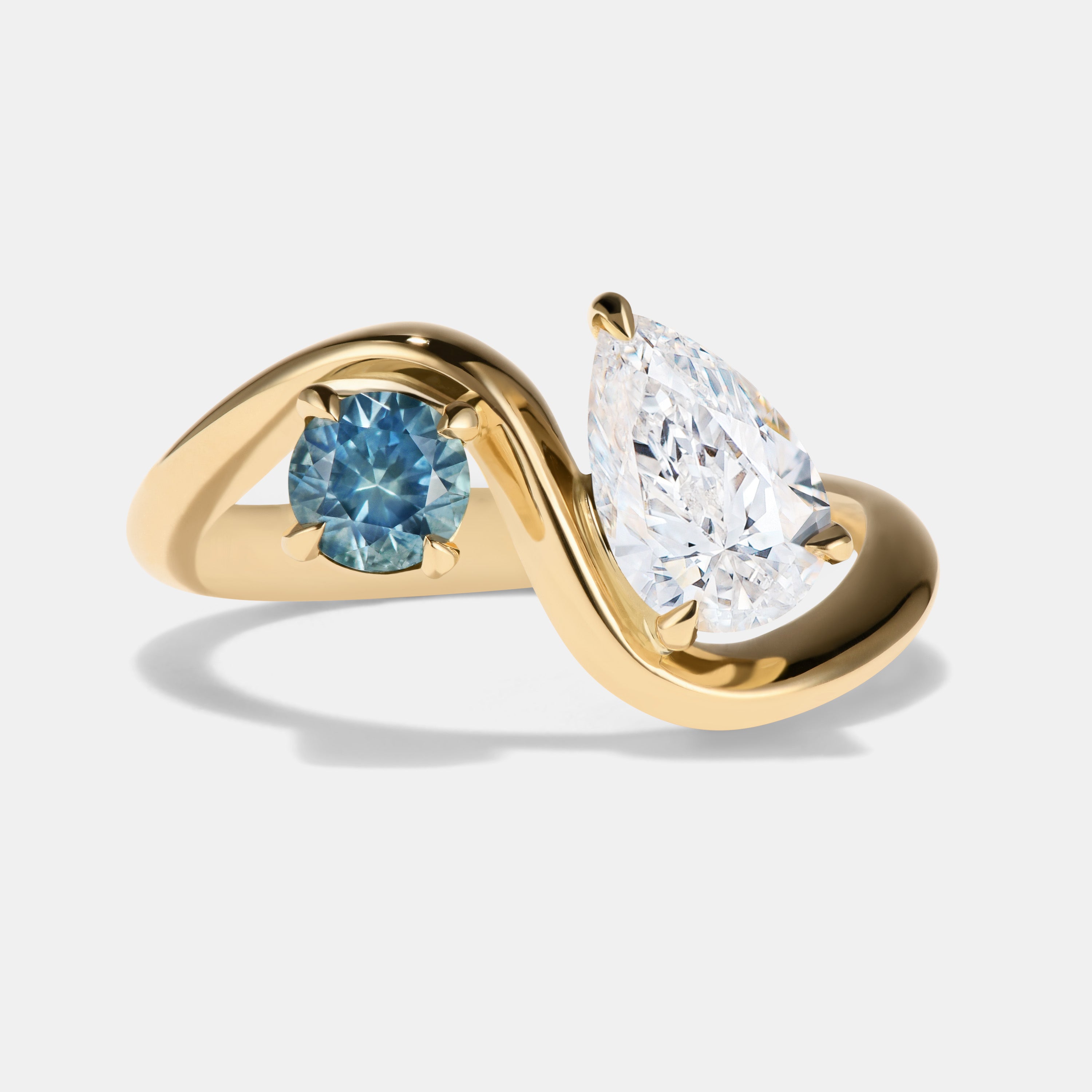 Zaha Diamond Toi Et Moi Engagement Ring