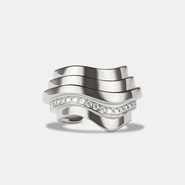 Contours Ear Cuff Diamond in 18 Karat White Gold