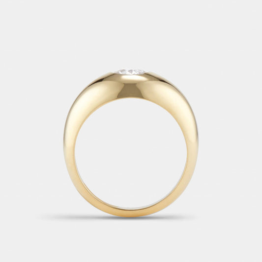 Bombé - 0.57ct Round Diamond Engagement Ring