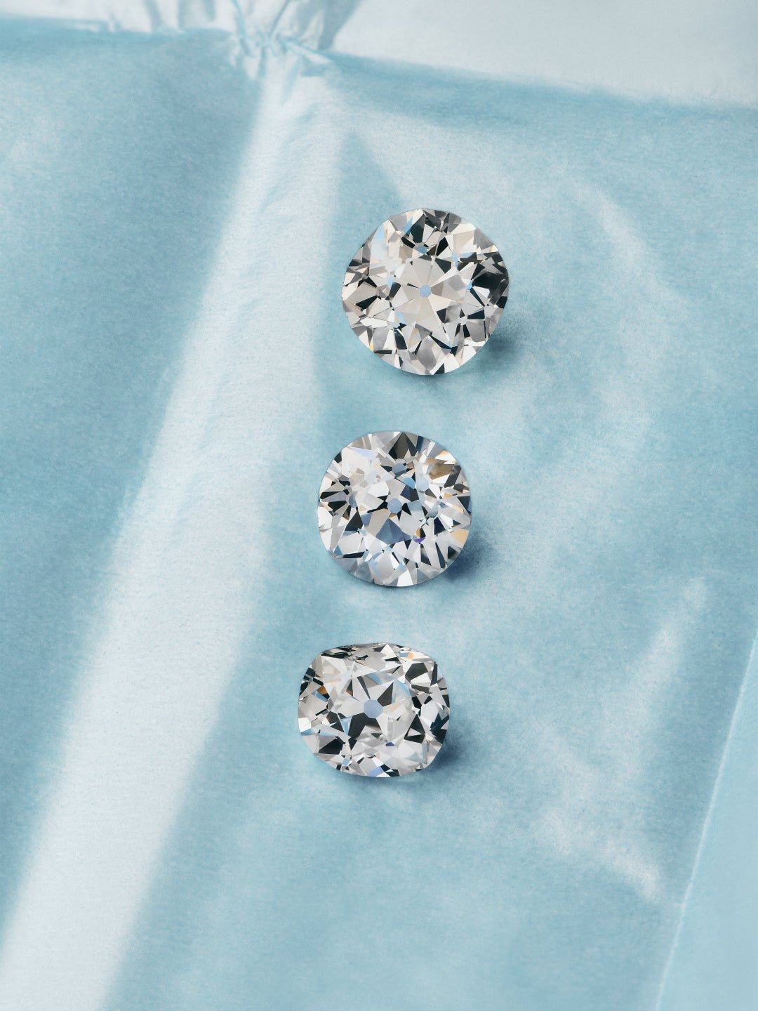 ANTIQUE DIAMONDS: THE EXPERT’S GUIDE