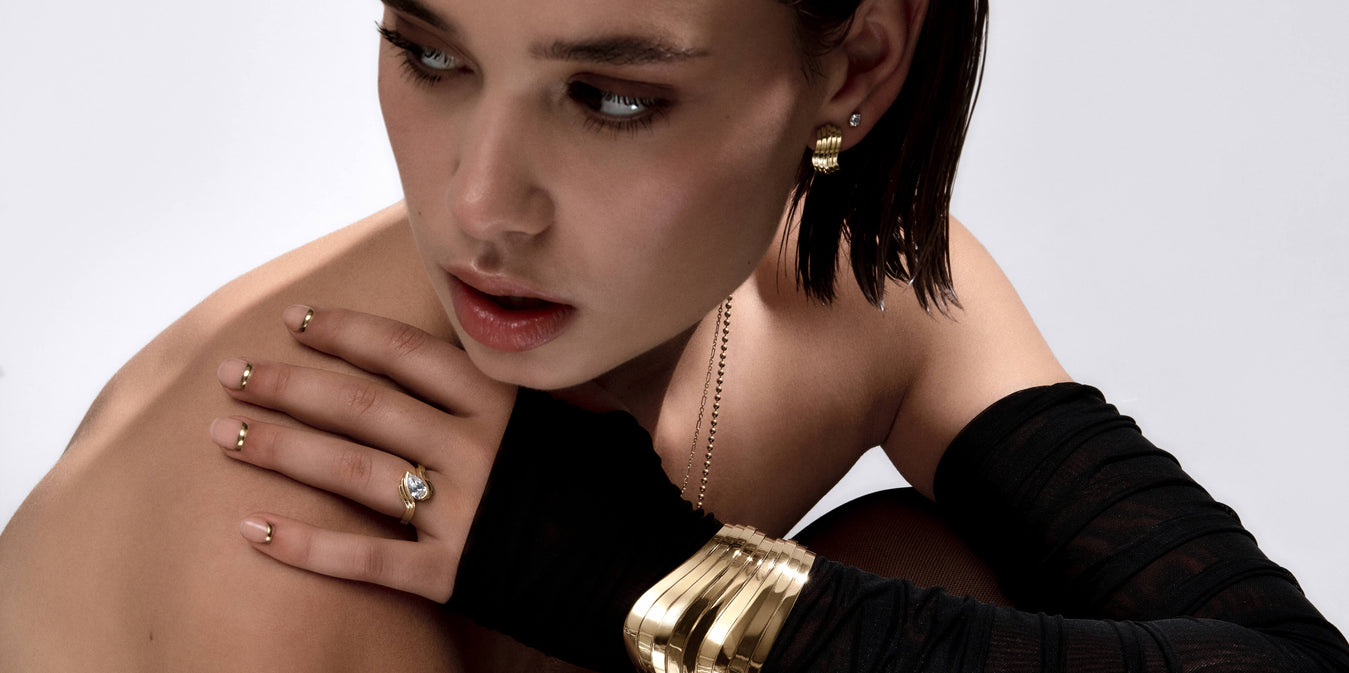 Cushla Whiting introduces CONTOURS collection of fine jewellery. Featuring rings, earrings, bracelets and necklaces.
