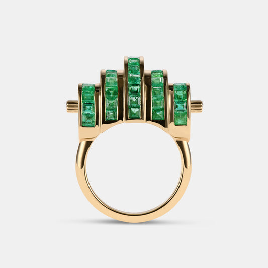Cog Emerald Ring in 18 karat yellow gold