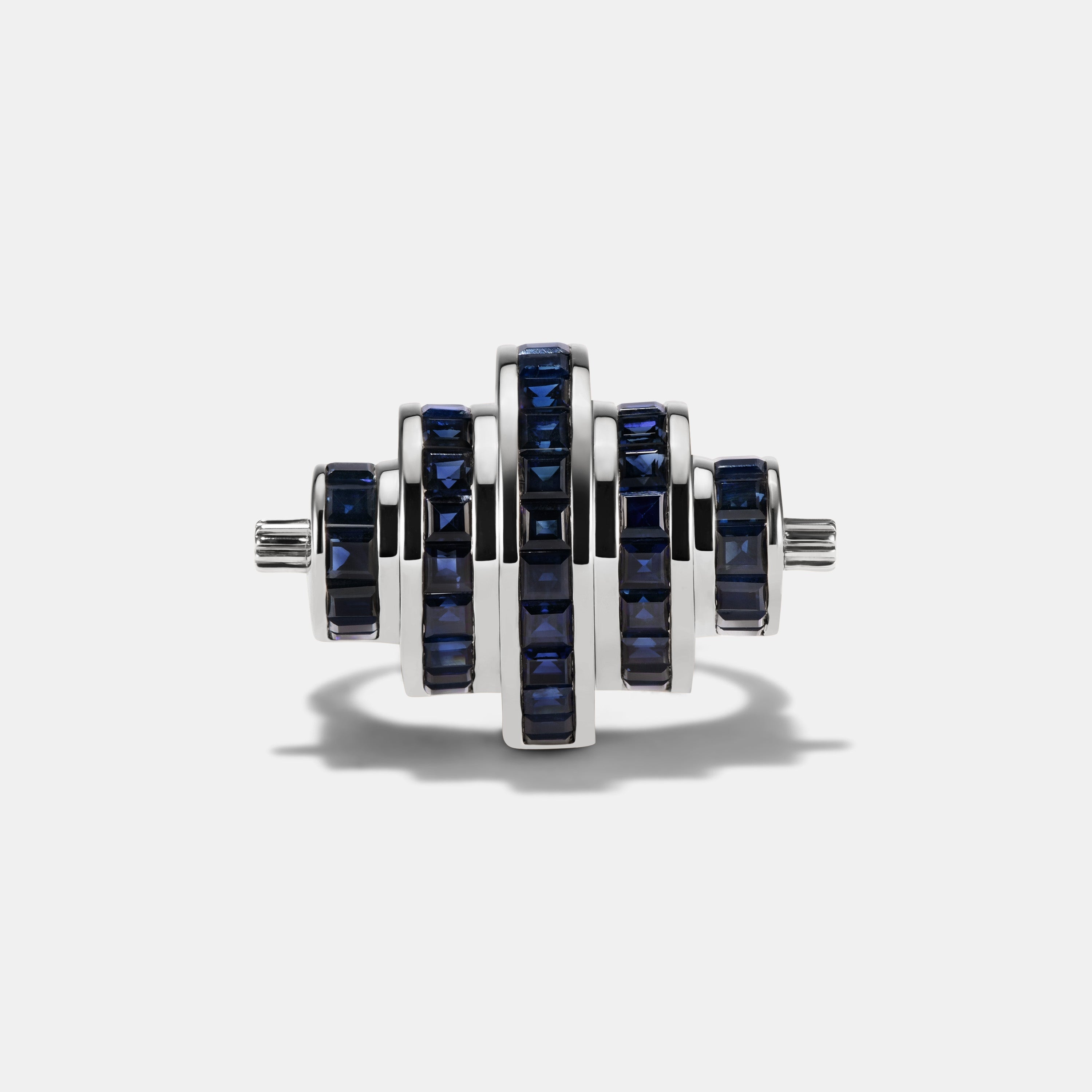 Cog Sapphire Ring in 9 karat white gold