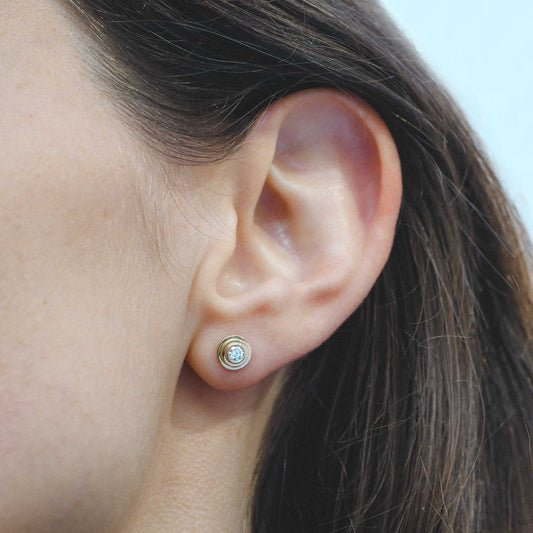 Contours Diamond Studs in Yellow Gold - 0.10ct (0.20ctw)