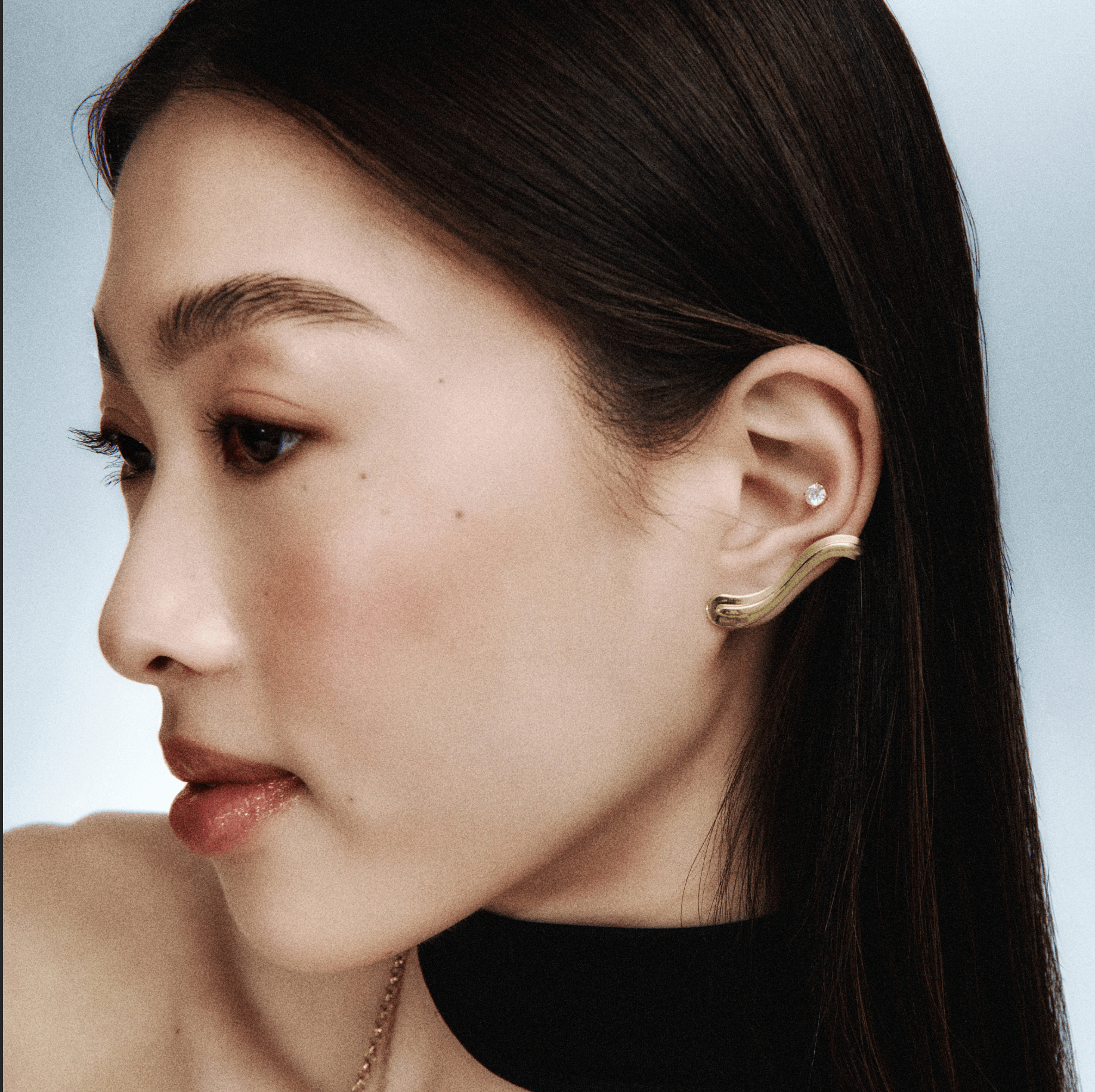 Contours Ear Climber in Yellow Gold