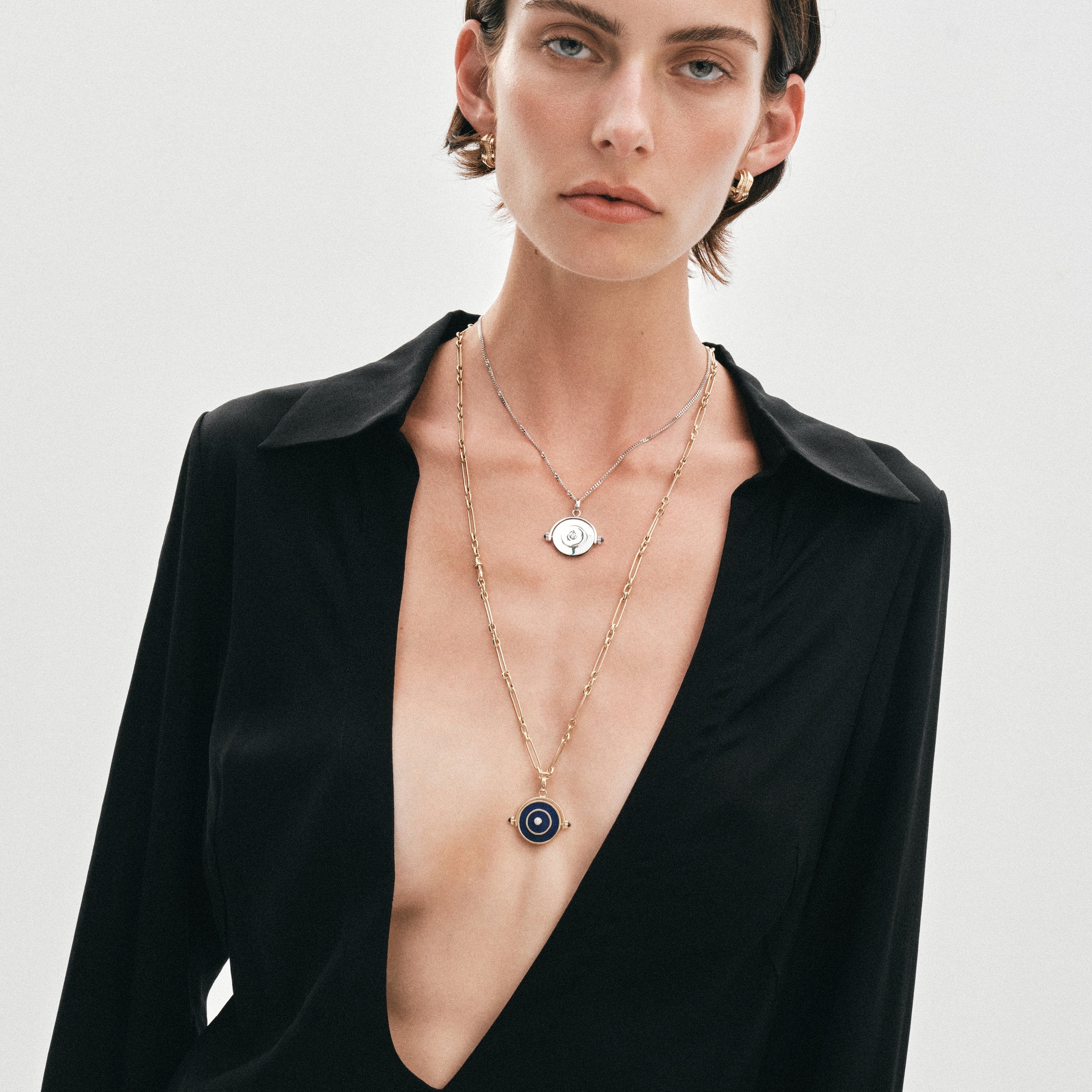 Futurist Spinning Pendant - Sapphire And Diamond In White Gold