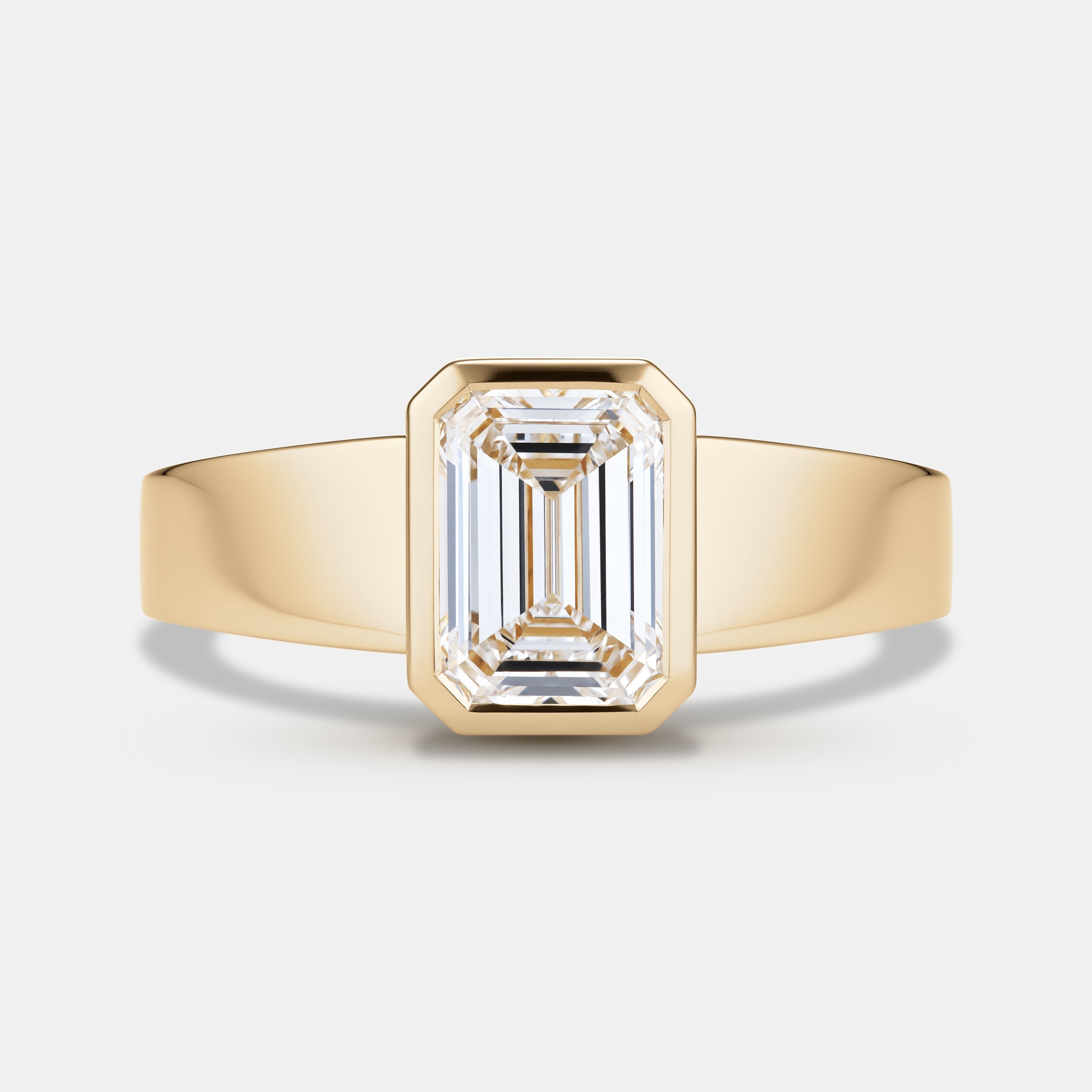 Lina Diamond Solitaire Engagement Ring