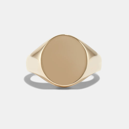 Personalised Signet Ring in Yellow Gold