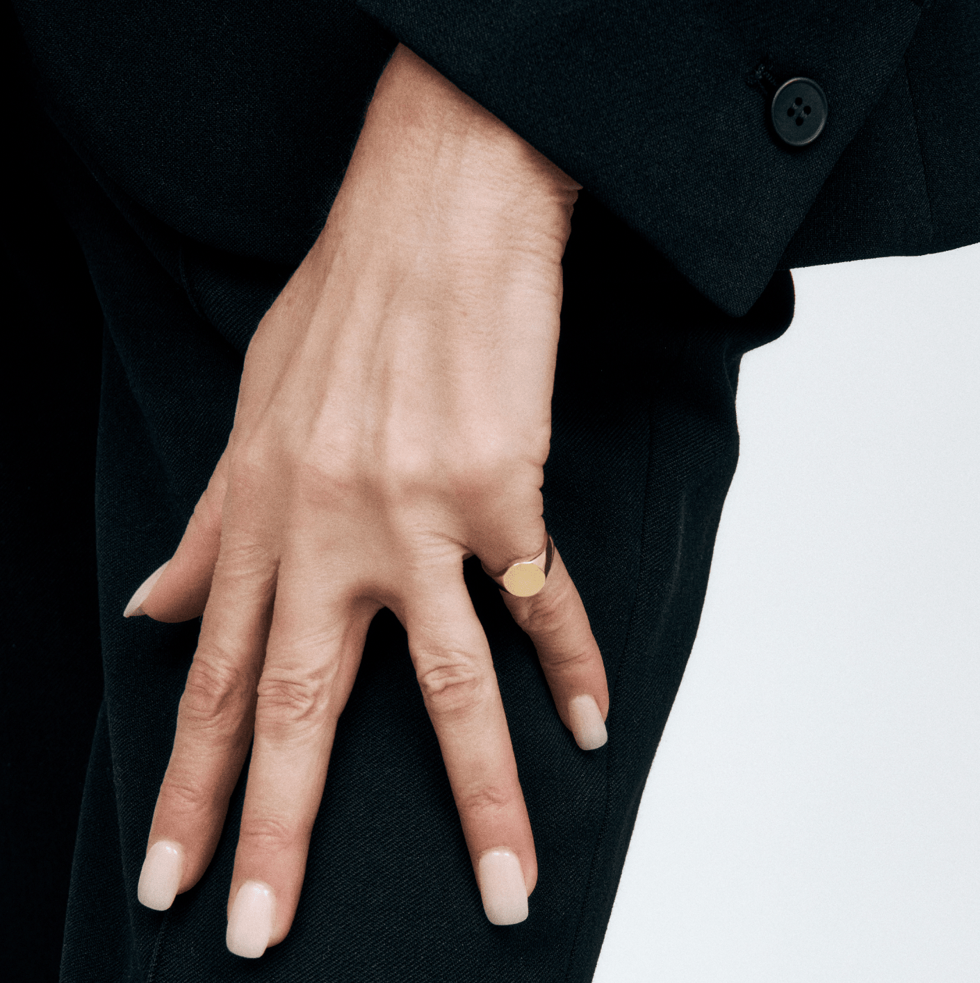 Pinky Signet Ring in Yellow Gold