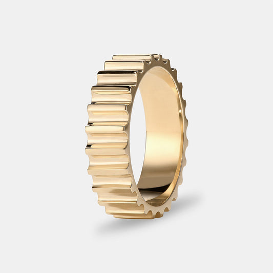 Roman Band in Yellow Gold
