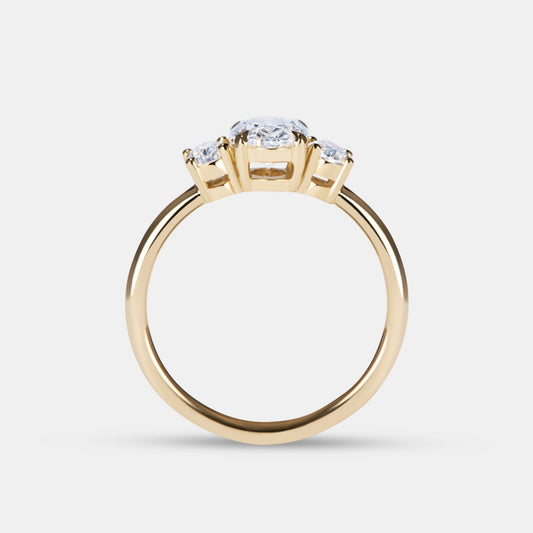 Oli - Engagement Ring