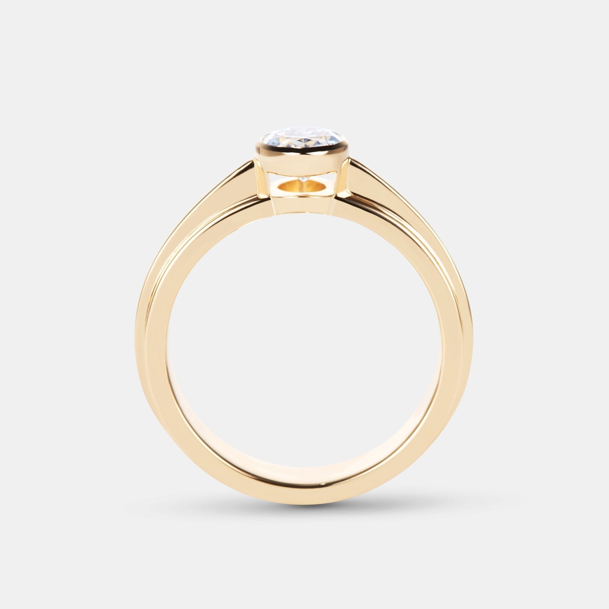 Reneé Diamond Solitaire Engagement Ring